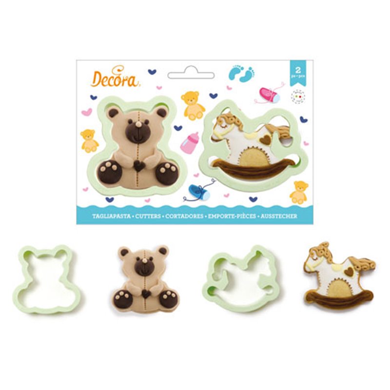 SET 2 PLASTIC CUTTERS TEDDY BEAR AND HORSE DECOR ( 0255195 )