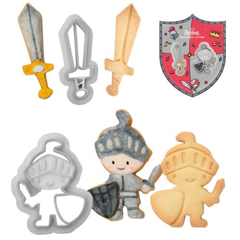 SET 2 PLASTIC KNIGHT CUTTERS AND DECORATIVE SWORD ( 0255053 )